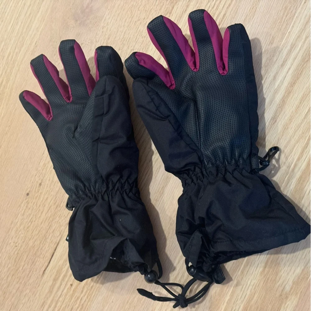 TRACKER KIDS GLOVE Size K/M